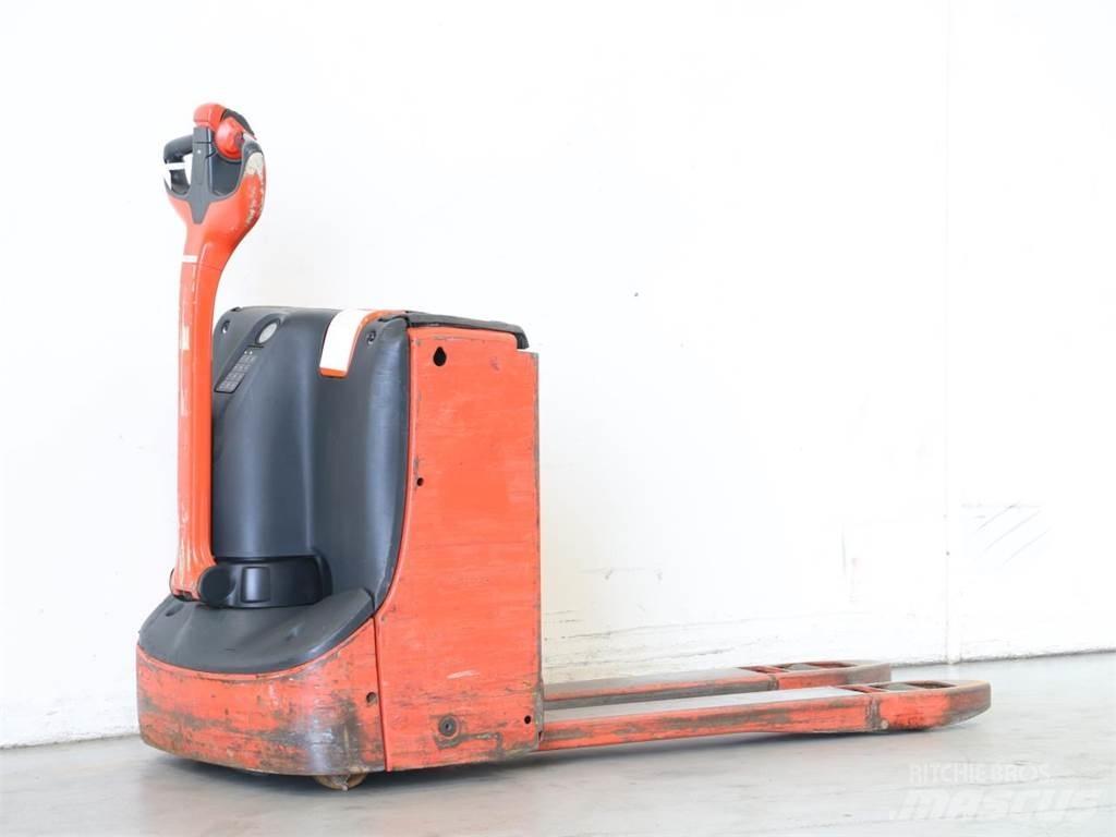 Linde T16/1152-00 معدات التكديس الجوالة