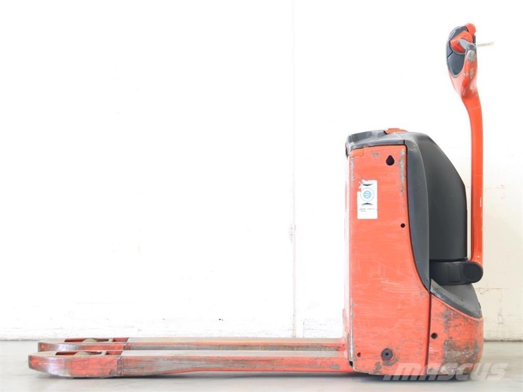 Linde T16/1152-00 معدات التكديس الجوالة