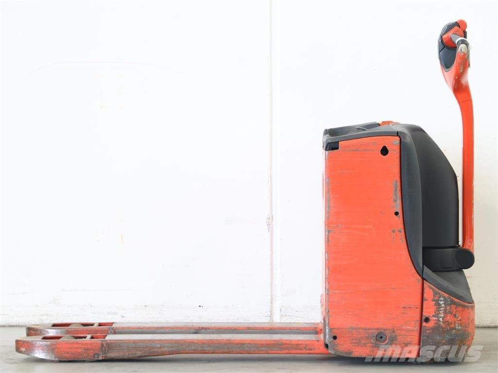 Linde T16/1152-02 معدات التكديس الجوالة