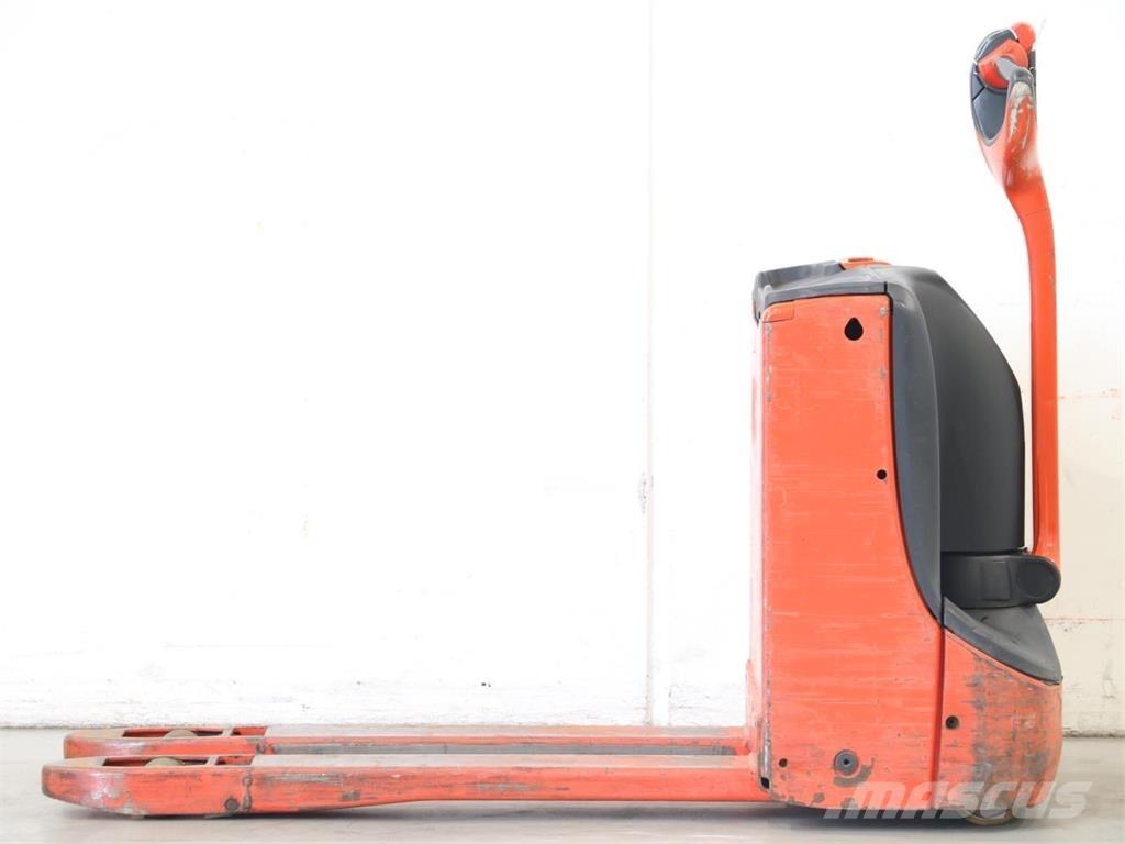 Linde T16/1152-02 معدات التكديس الجوالة