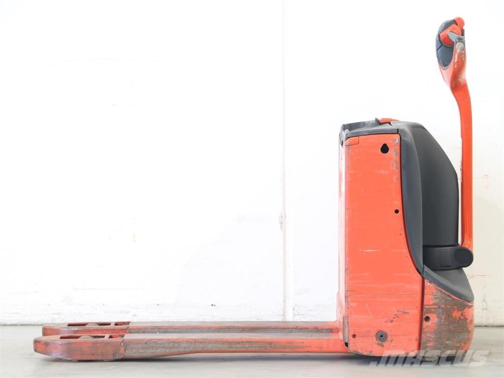 Linde T16/1152-02 معدات التكديس الجوالة