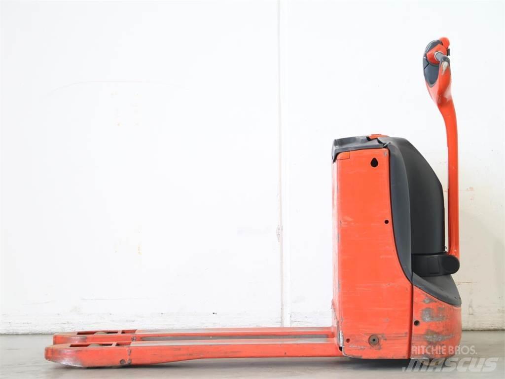 Linde T16/1152-02 معدات التكديس الجوالة