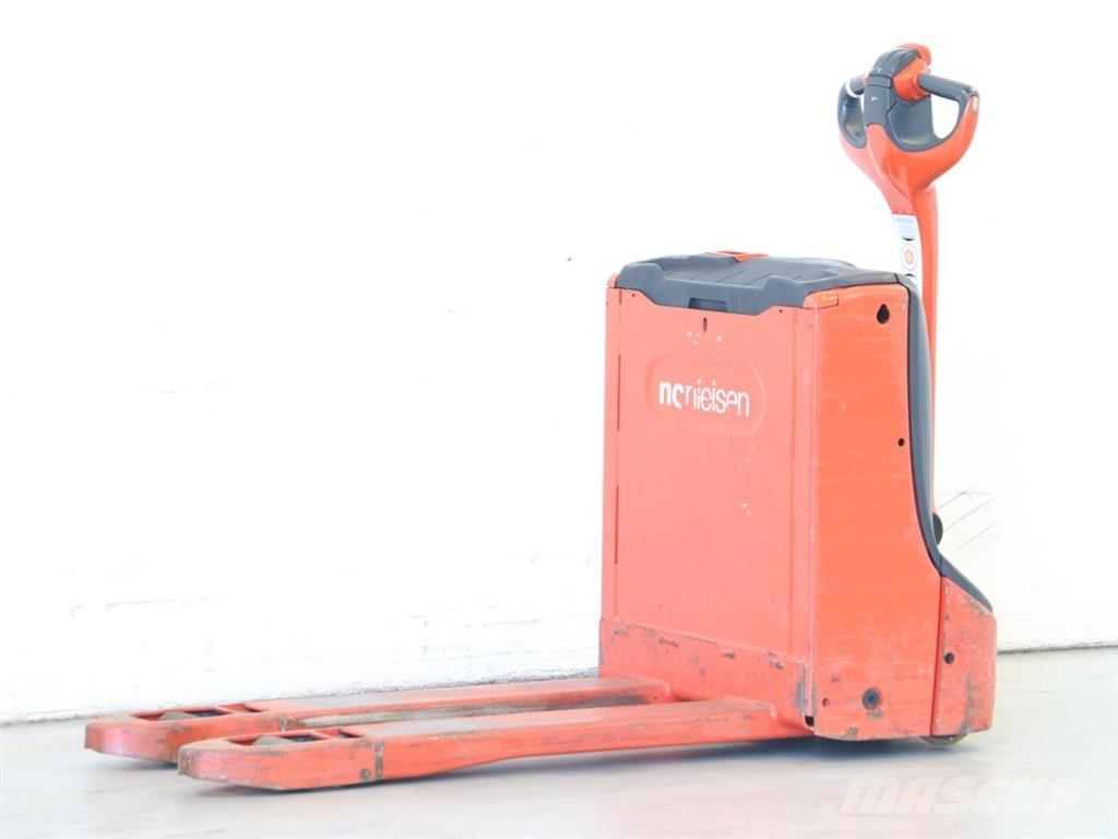 Linde T16/1152-02 معدات التكديس الجوالة