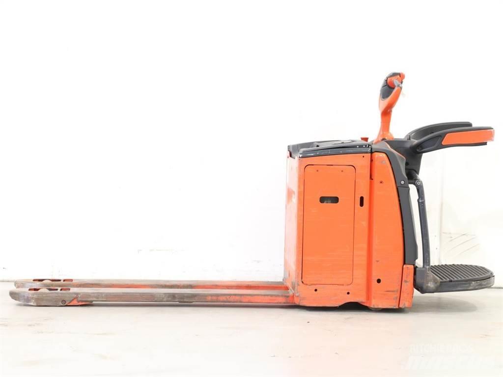 Linde T20AP/1153-00 معدات التكديس الجوالة