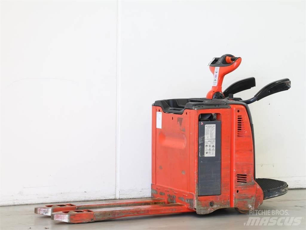 Linde T20AP/131 معدات التكديس الجوالة