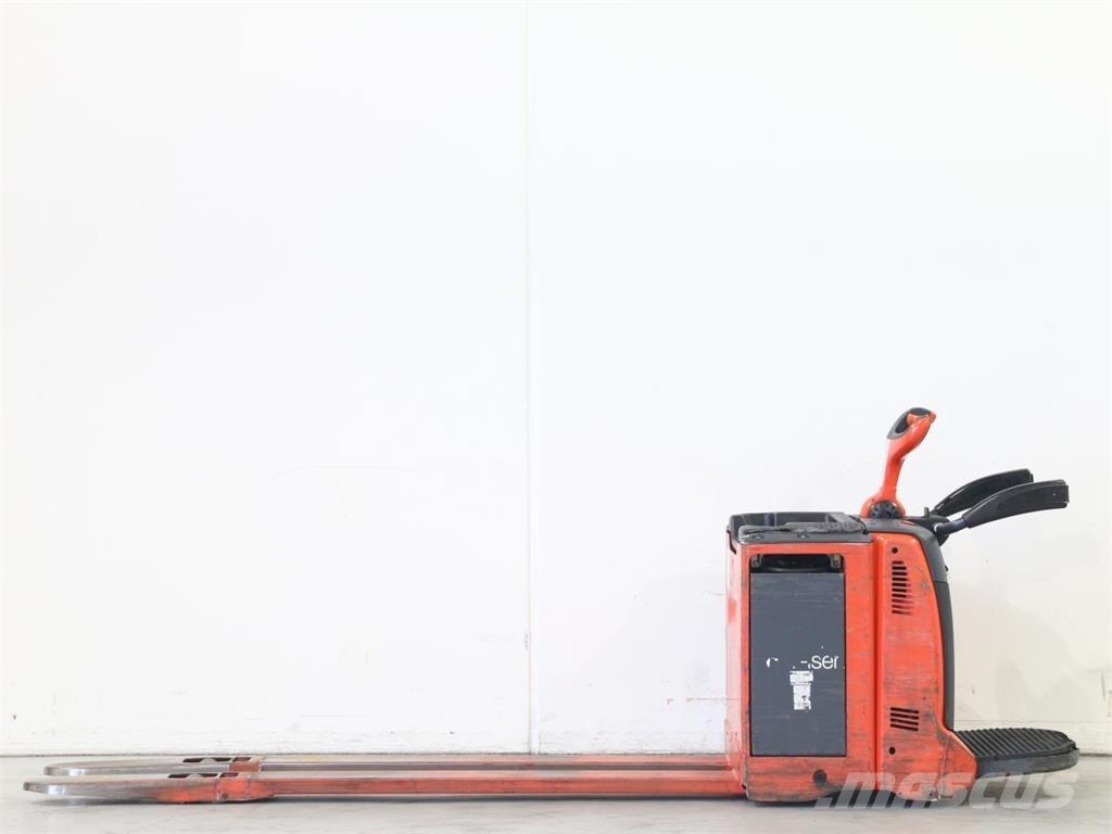 Linde T20AP/131 معدات التكديس الجوالة