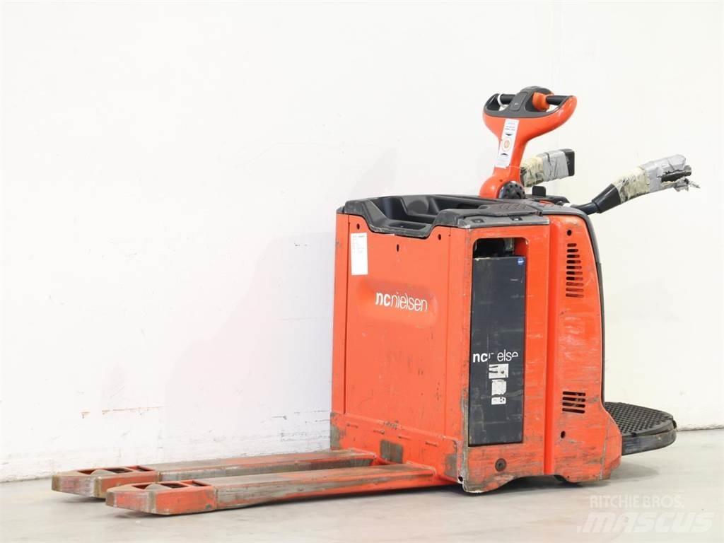 Linde T20AP/131 معدات التكديس الجوالة