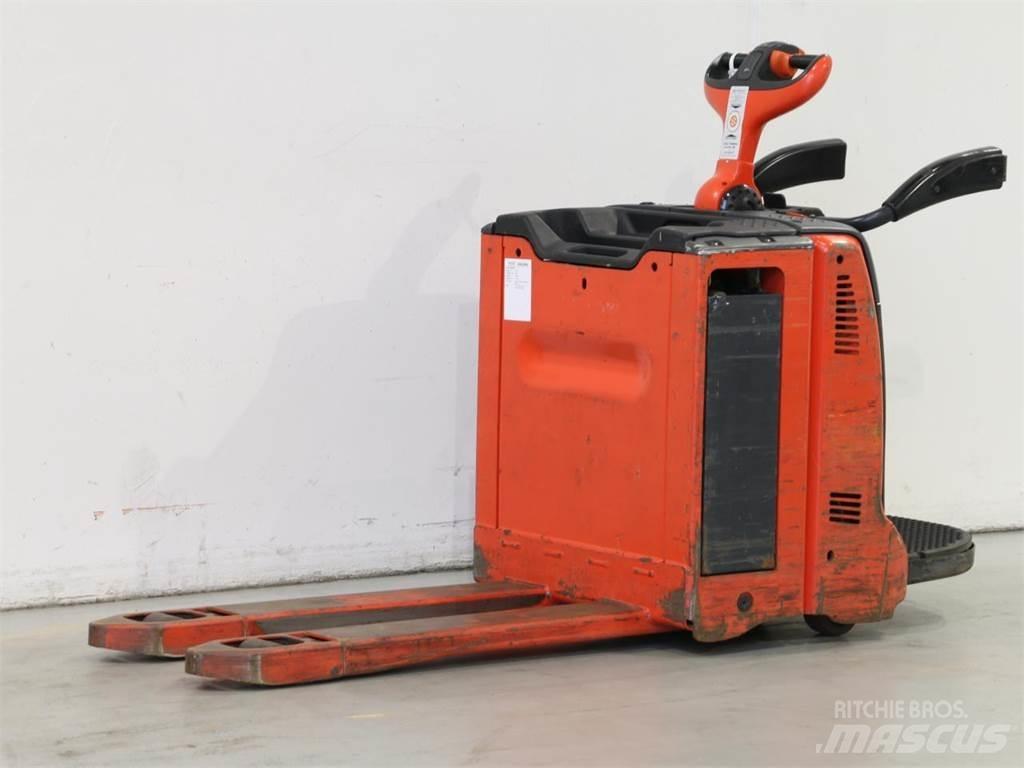 Linde T20AP/131 معدات التكديس الجوالة