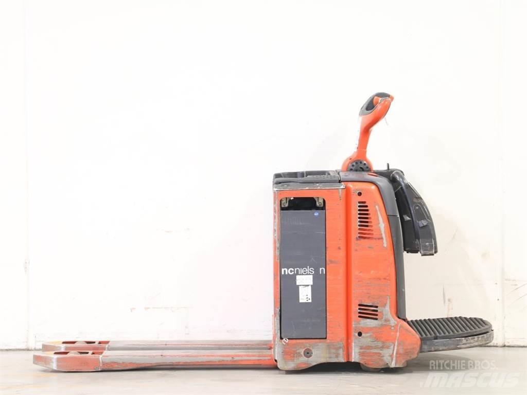 Linde T20AP/131 معدات التكديس الجوالة