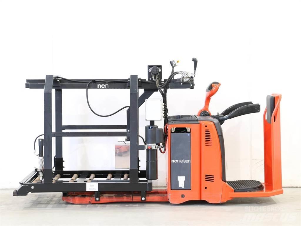 Linde T20AP/131-07 معدات التكديس الجوالة