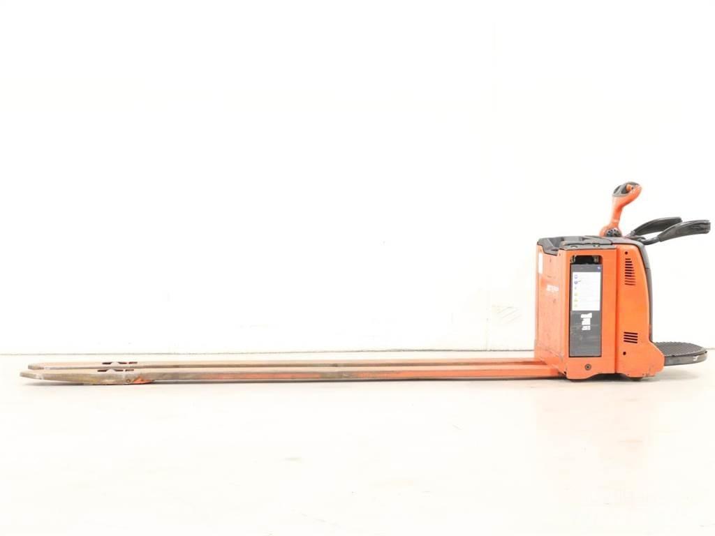 Linde T20AP/131-07 معدات التكديس الجوالة