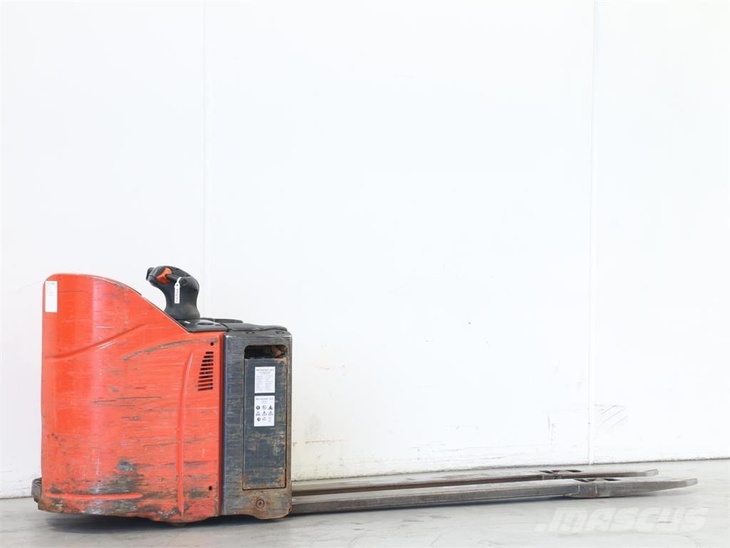 Linde T20SP/131 معدات التكديس الجوالة