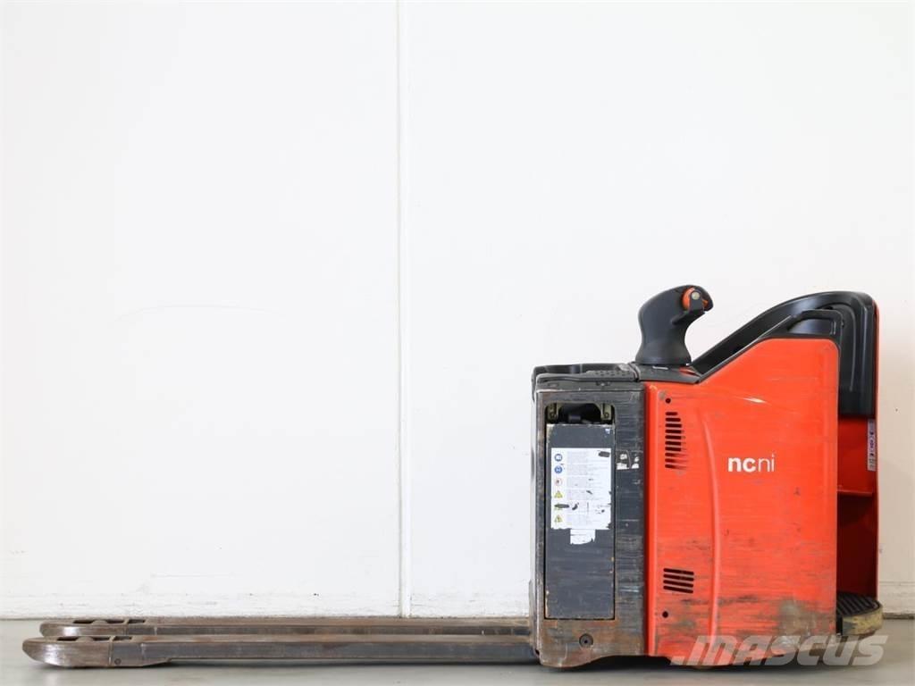 Linde T20SP/131 معدات التكديس الجوالة