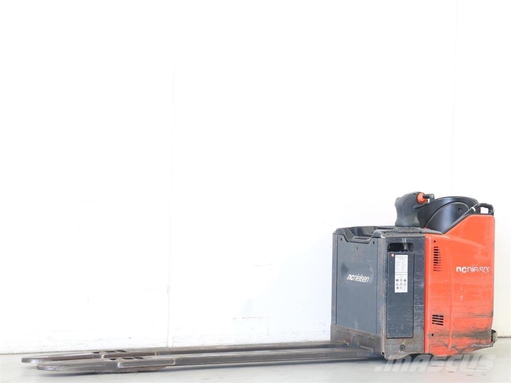Linde T20SP/131 معدات التكديس الجوالة