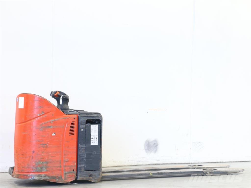 Linde T20SP/131 معدات التكديس الجوالة