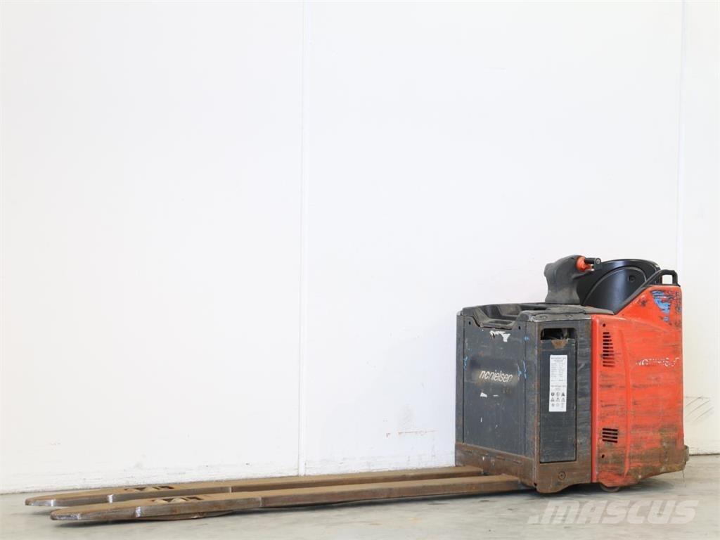 Linde T20SP/131 معدات التكديس الجوالة