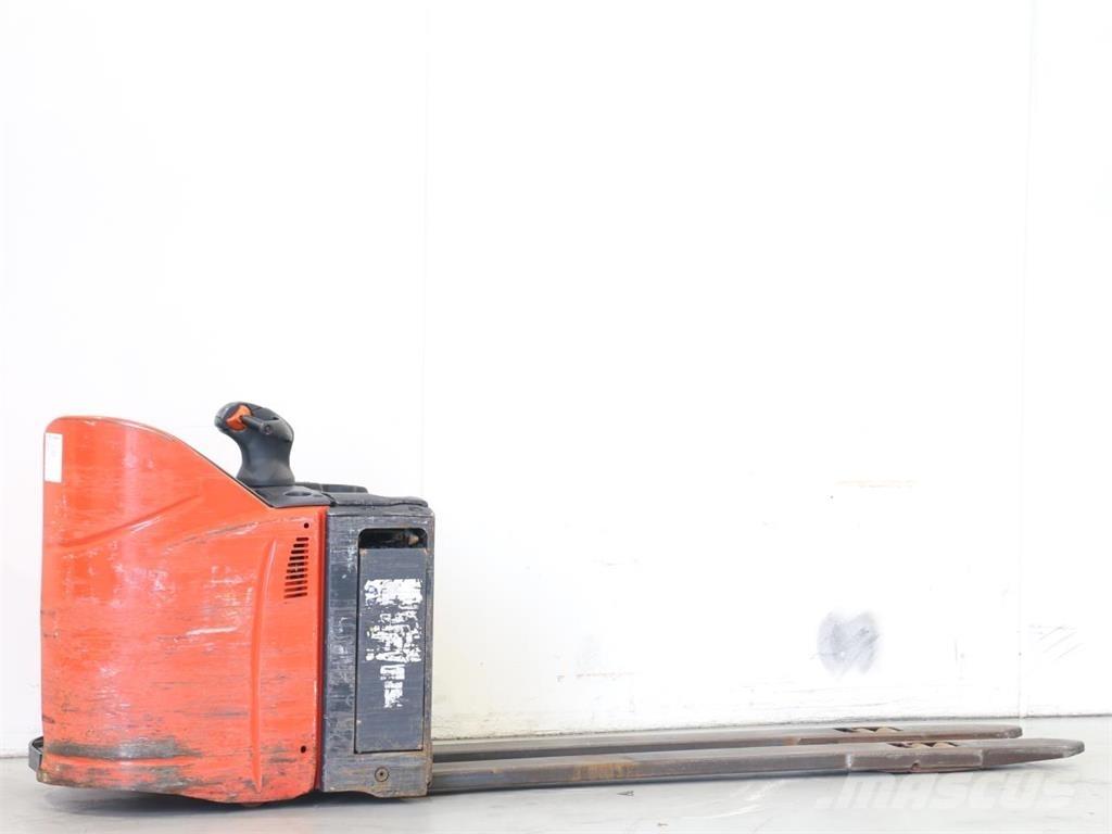Linde T20SP/131 معدات التكديس الجوالة