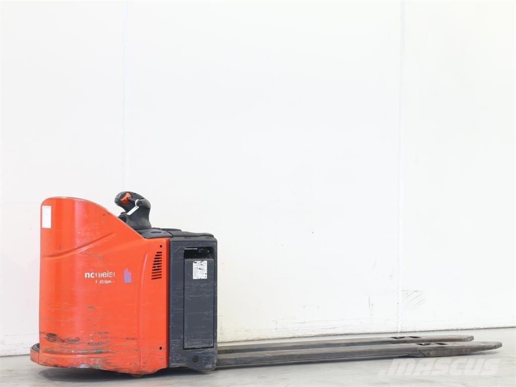 Linde T20SP/131 معدات التكديس الجوالة