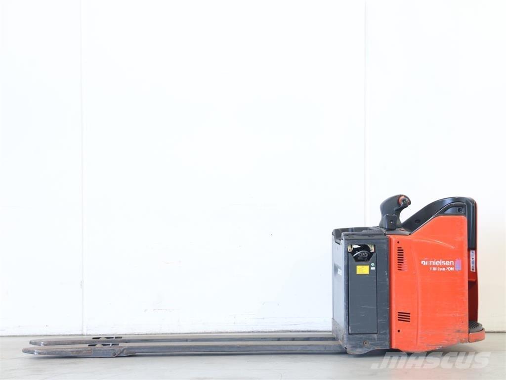 Linde T20SP/131-07 معدات التكديس الجوالة