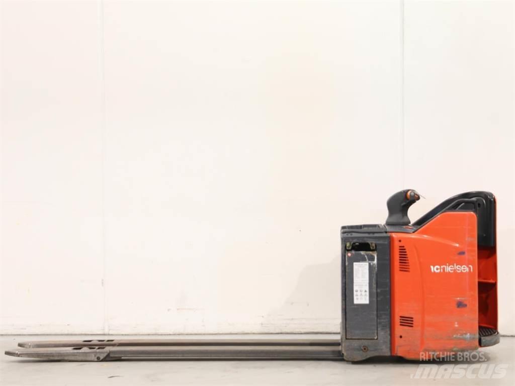 Linde T20SP/131-07 معدات التكديس الجوالة
