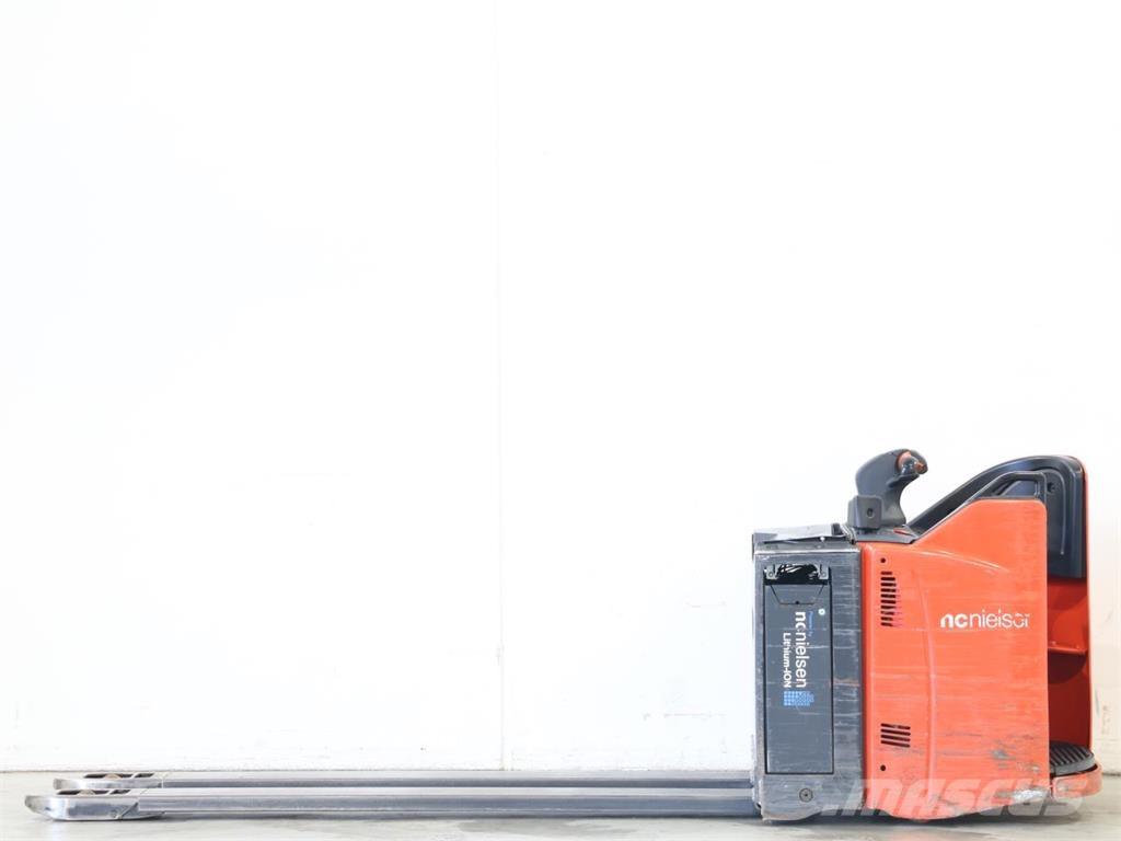 Linde T20SP/131-08 معدات التكديس الجوالة