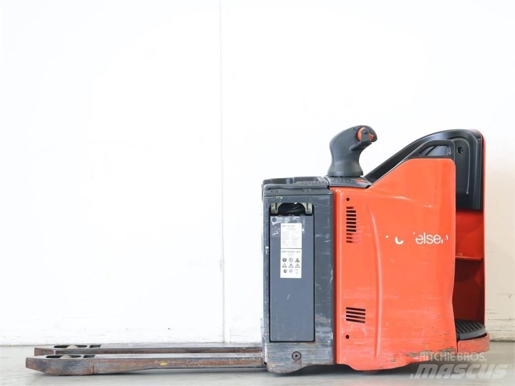 Linde T20SP/131-08 معدات التكديس الجوالة