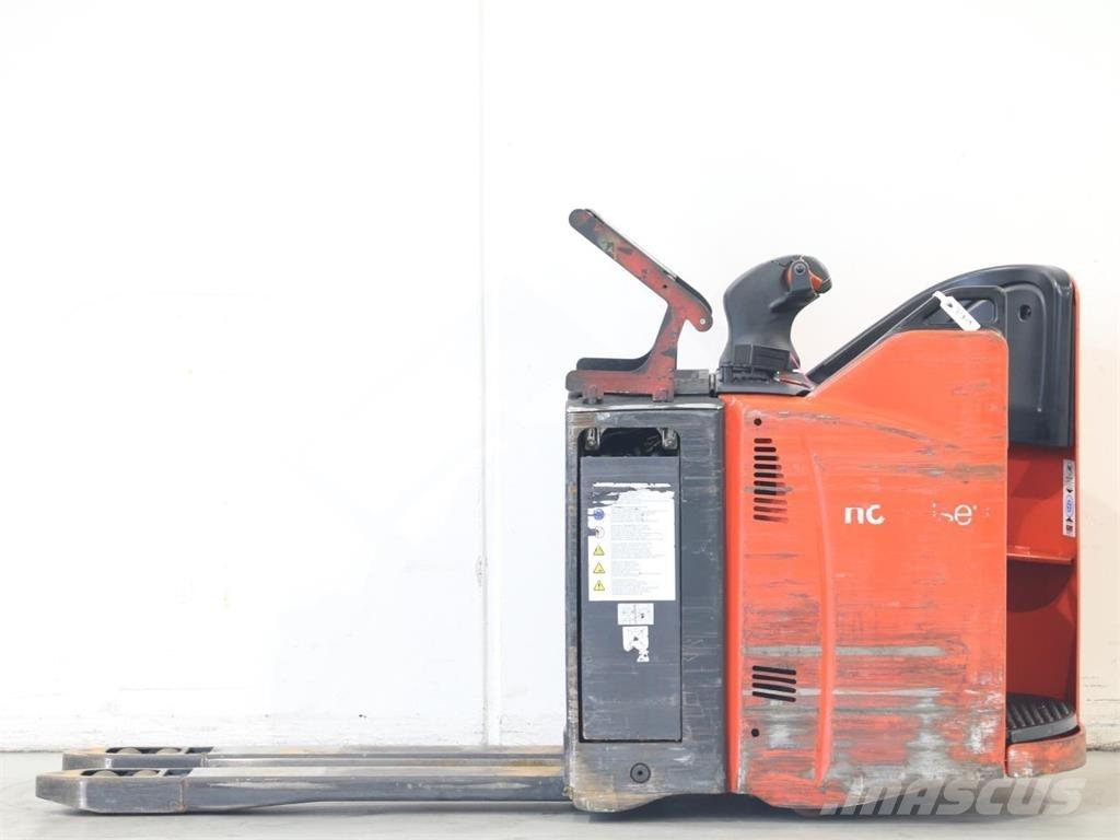Linde T20SP/131-08 معدات التكديس الجوالة