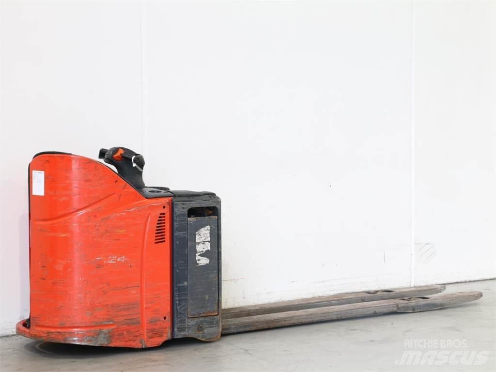 Linde T24SP/131 معدات التكديس الجوالة