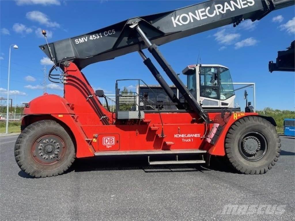 SMV 4531 CC5 شاحنة مناولة