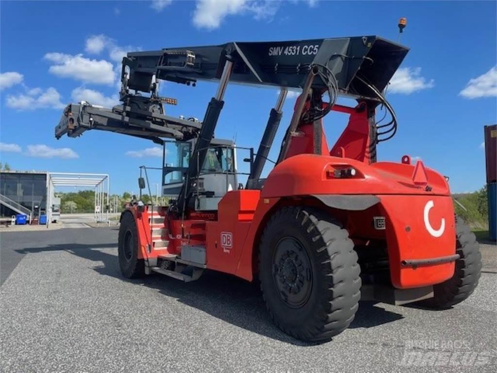 SMV 4531 CC5 شاحنة مناولة