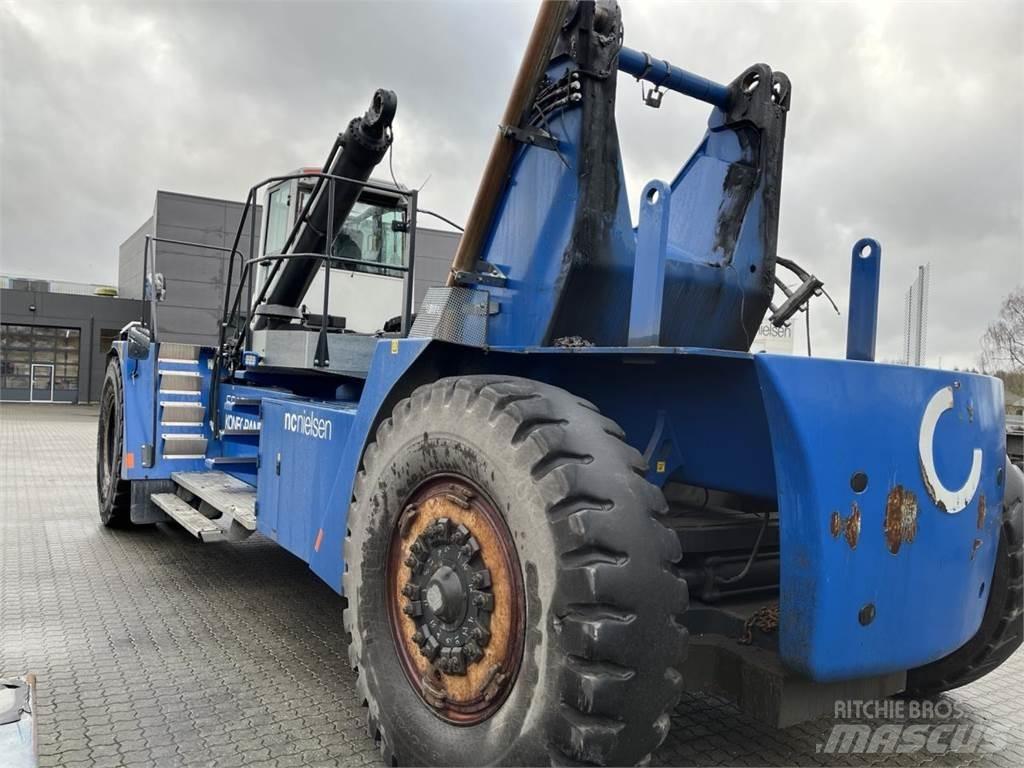 SMV 4535 TC5 شاحنة مناولة