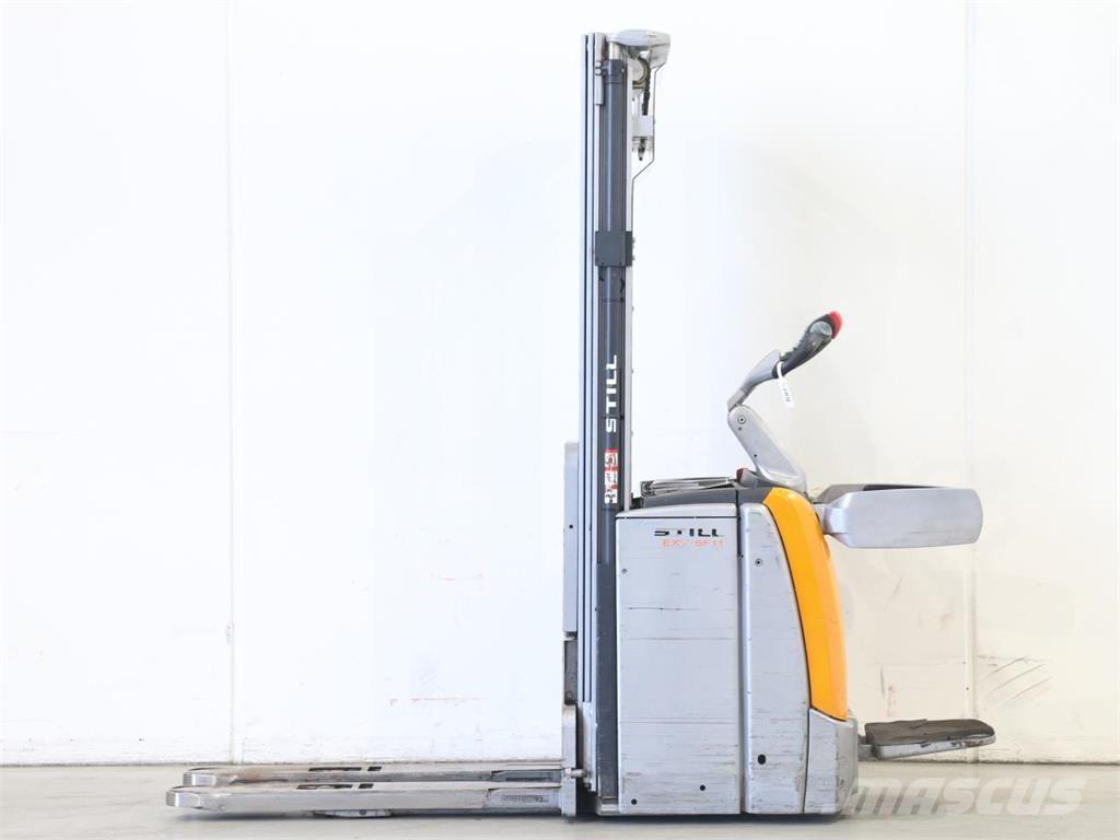 Still EXV-SF14 معدات التكديس الجوالة