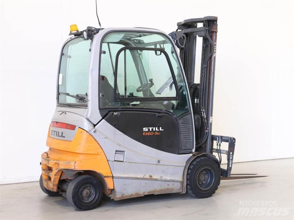Still RX 60-30 شاحنات ذات رافعات شوكية تعمل بالكهرباء