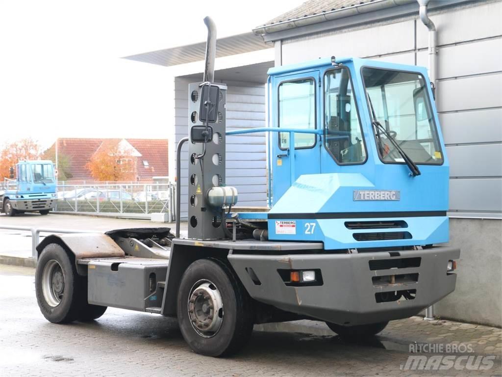 Terberg YT220 4X2 أخرى
