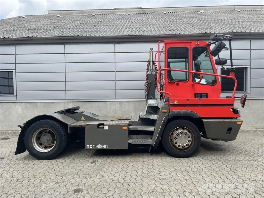 Terberg YT222 4X2 أخرى