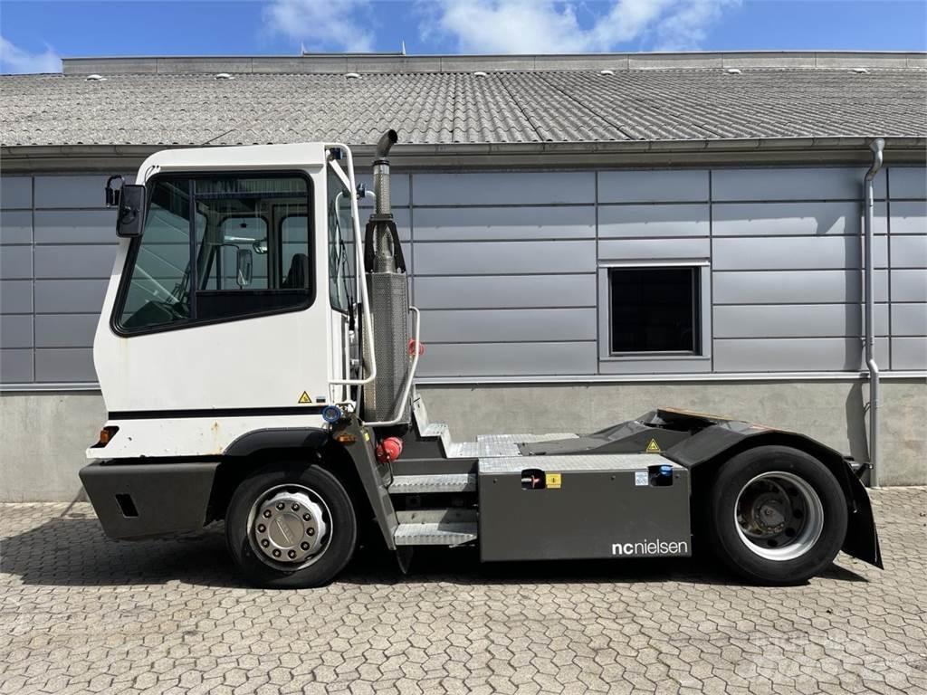 Terberg YT222 4X2 أخرى