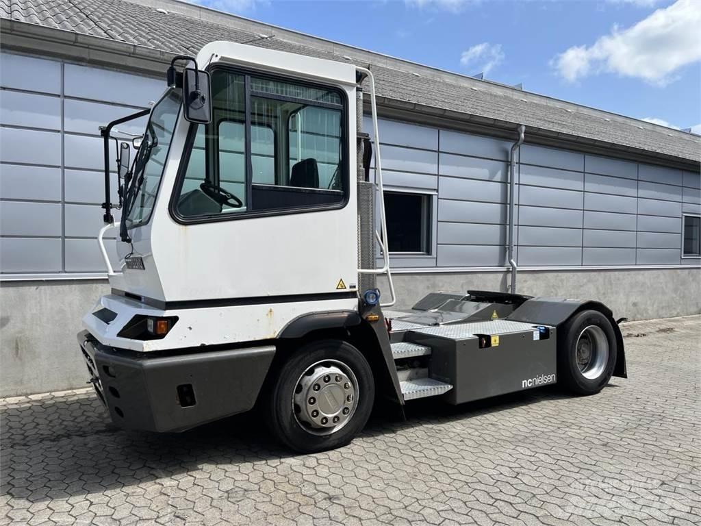 Terberg YT222 4X2 أخرى