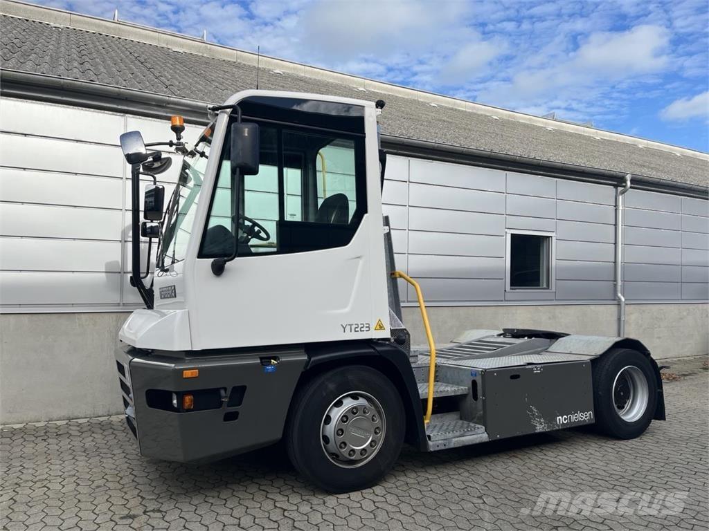 Terberg YT223 4x2 أخرى