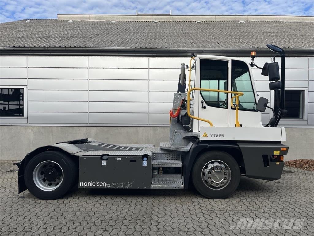 Terberg YT223 4x2 أخرى