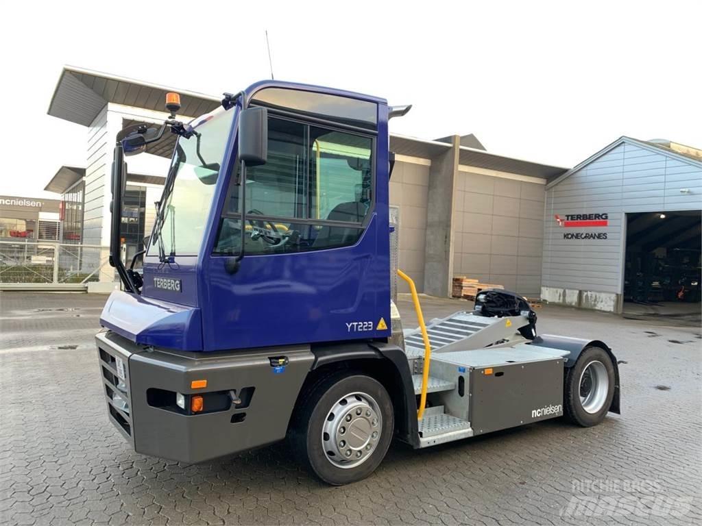 Terberg YT223 4x2 أخرى