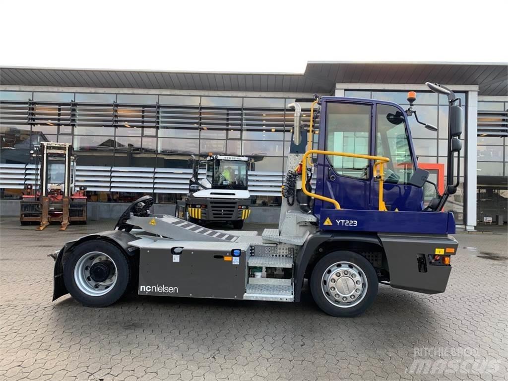 Terberg YT223 4x2 أخرى