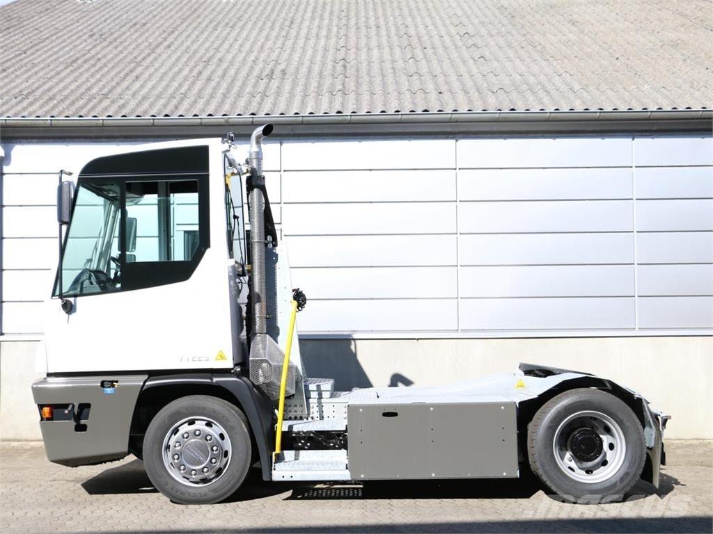 Terberg YT223 4x2 أخرى