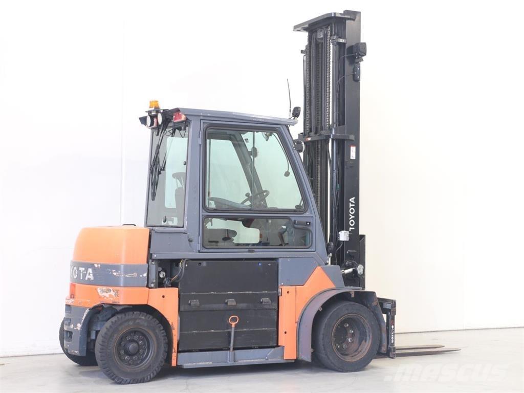 Toyota 7FBMF45 شاحنات ذات رافعات شوكية - أخرى