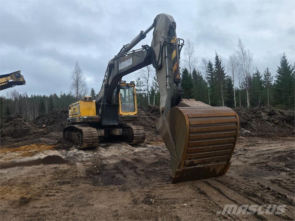 Åkerman H16D حفارات زحافة