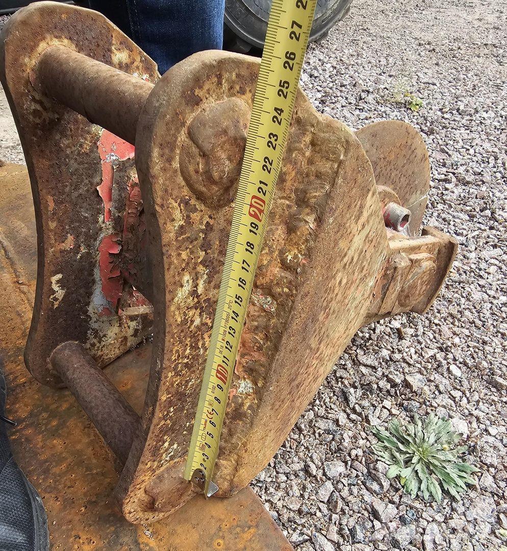  Asfalttileikkuri مكونات أخرى