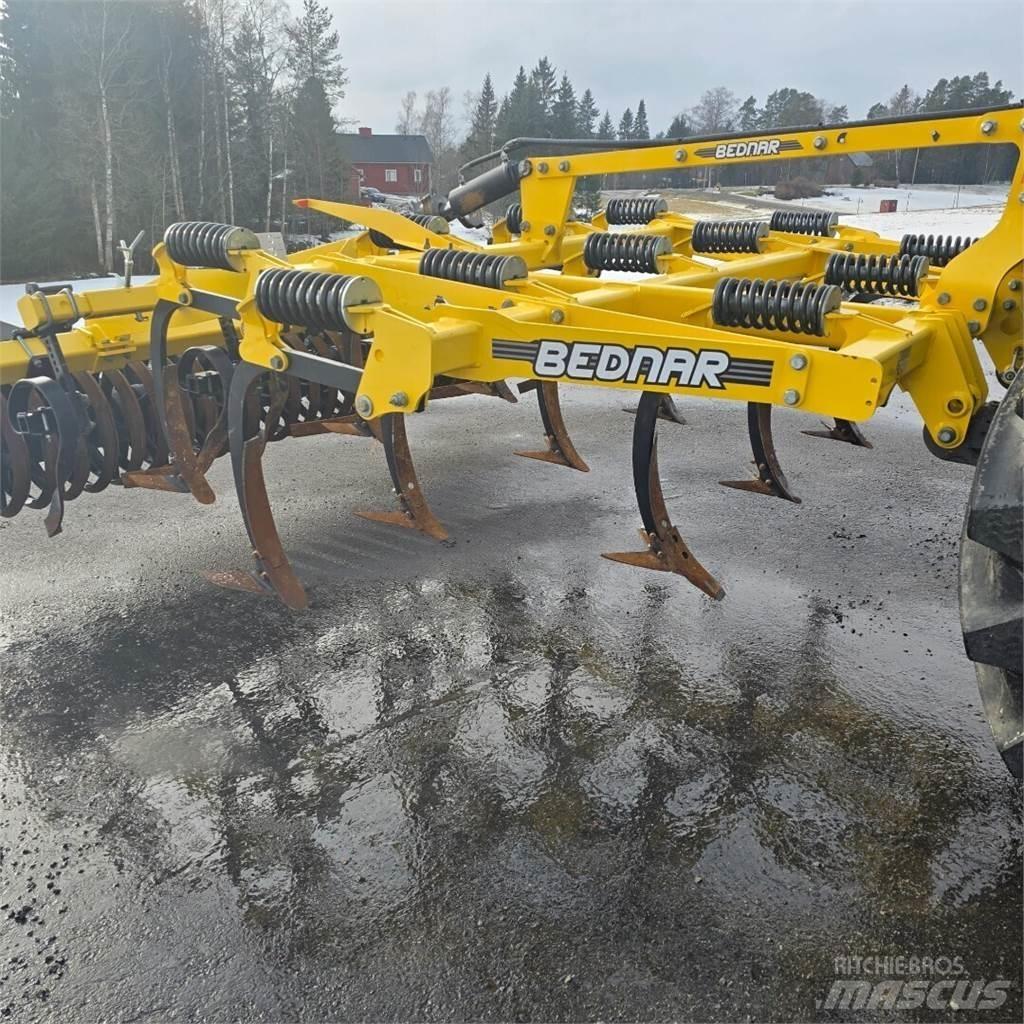 Bednar FN 3500 زراعات