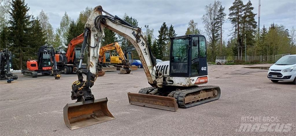 Bobcat 442 حفارات وسط 7 طن - 12 طن