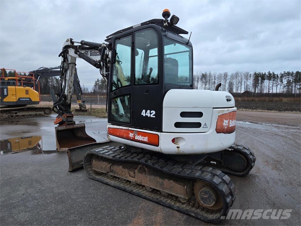 Bobcat 442 حفارات وسط 7 طن - 12 طن
