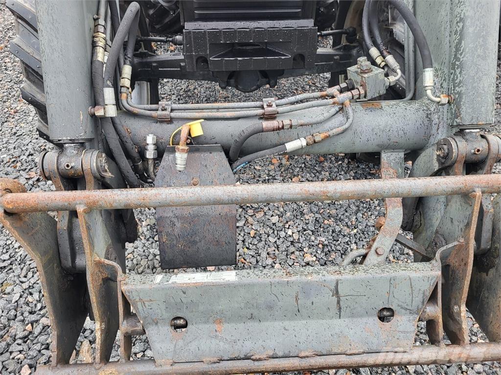 Case IH 4240 XL الجرارات