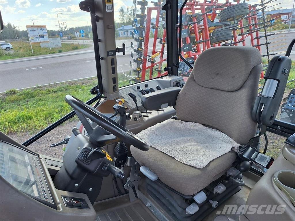 Case IH MXM 140 الجرارات
